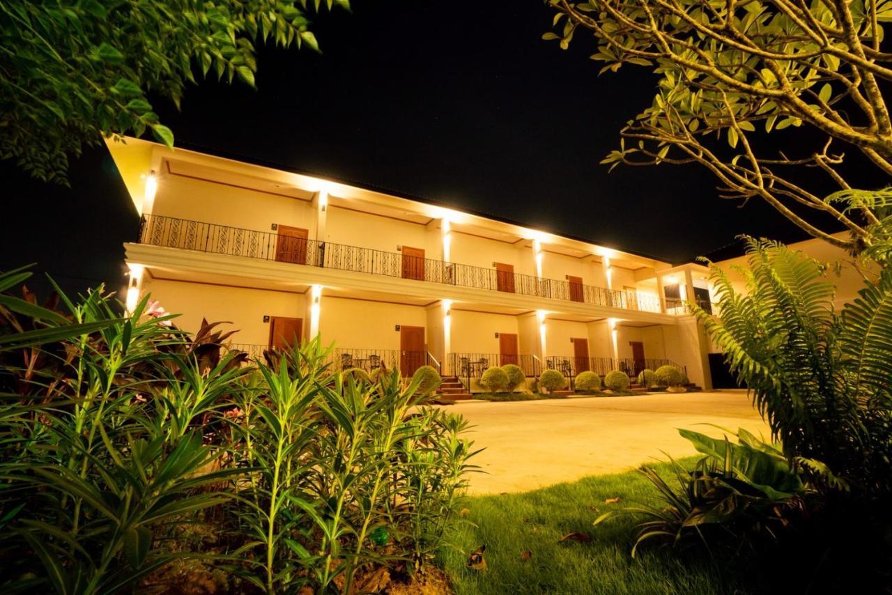 Baan Anong Hotel Aranyaprathet Bagian luar foto